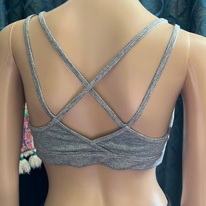 Old Navy Active Sports Bra